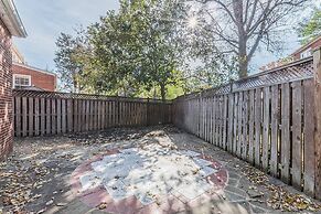 Enchanting historic townhouse by CozySuites