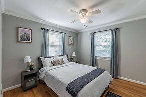 Enchanting historic townhouse by CozySuites