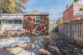 Enchanting historic townhouse by CozySuites