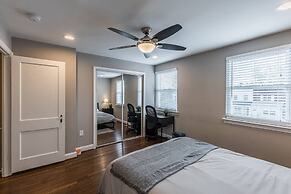 Beautiful 3br/2ba House with cozy backyard by CozySuites