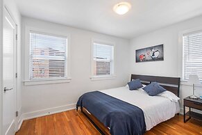 Modern Colonial 3BR/2BA House | 5m to DC & DCA, by CozySuites