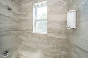 Modern Colonial 3BR/2BA House | 5m to DC & DCA, by CozySuites