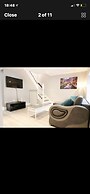 Luxury Property in Central Newbridge Wifi