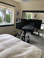 Limegrove, Comfortable Three Bedroom House