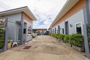 OYO 1121 Phuree Resort