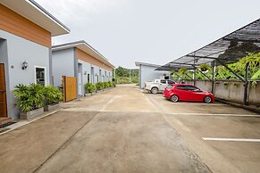 OYO 1121 Phuree Resort