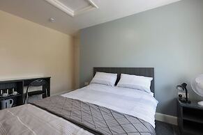 OYO Honeycroft Lodge