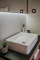 Design Studio Apartment Close to the City Center