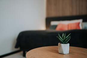 Design Studio Apartment Close to the City Center