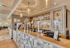 Premier Inn Manchester Cc Princess Street