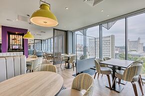 Premier Inn Manchester Cc Princess Street