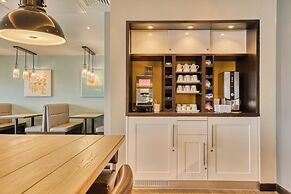 Premier Inn Manchester Cc Princess Street