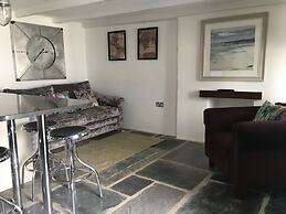 The Padstow Cottage - Coswarth House