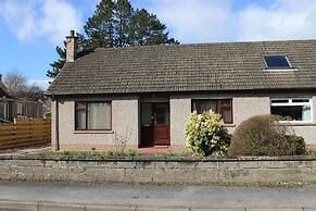 Newholme Self-catering Bungalow