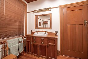 The Fern & Thistle Luxury Accommodation