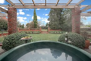 The Fern & Thistle Luxury Accommodation