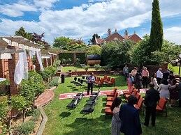 The Fern & Thistle Luxury Accommodation