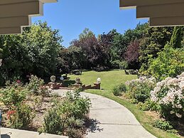 The Fern & Thistle Luxury Accommodation