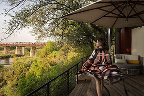 Kruger Shalati - Train on the Bridge and Garden Suites