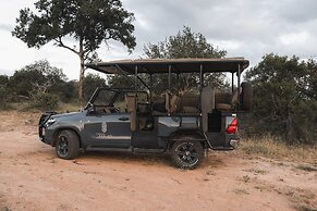Kruger Shalati - Train on the Bridge and Garden Suites