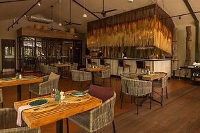 Kruger Shalati - Train on the Bridge and Garden Suites