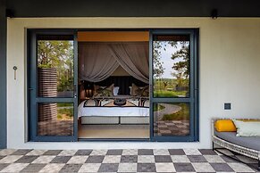 Kruger Shalati - Train on the Bridge and Garden Suites