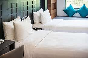 VIX Bangkok at Victory Monument