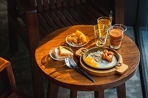 VIX Bangkok at Victory Monument