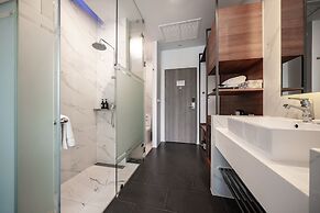 VIX Bangkok at Victory Monument