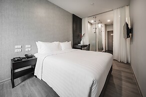 VIX Bangkok at Victory Monument