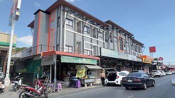 Buathong Pool Villa