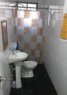 Hostal Gran Santiago Yungay