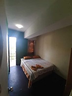 Hostal Gran Santiago Yungay