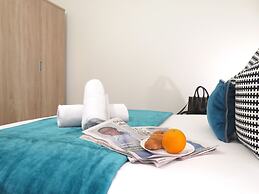 Tudors eSuite Grand Central Aparthotel