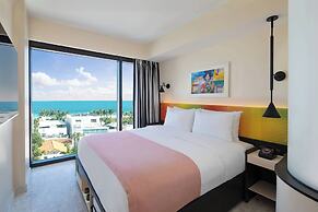 Moxy Miami South Beach