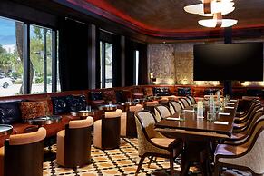 Moxy Miami South Beach