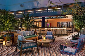 Moxy Miami South Beach