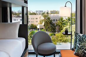 Moxy Miami South Beach