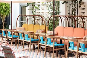 Moxy Miami South Beach