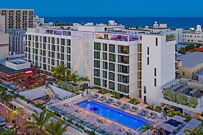 Moxy Miami South Beach