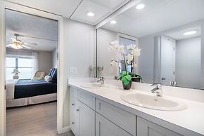 Reflections Gulf Front With Ocean Views 2 Bedroom Condo by RedAwning