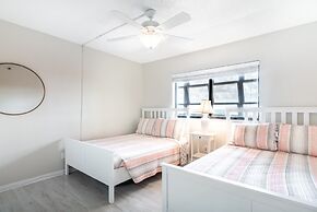 Reflections Gulf Front With Ocean Views 2 Bedroom Condo by RedAwning