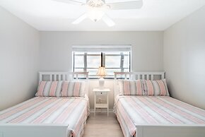 Reflections Gulf Front With Ocean Views 2 Bedroom Condo by RedAwning