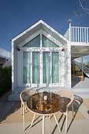 Saksiam Lakeside Resort