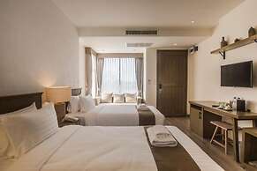 Saksiam Lakeside Resort