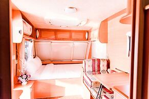 Saksiam Lakeside Resort