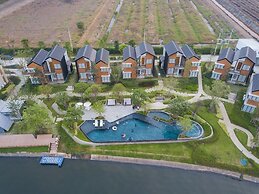 Saksiam Lakeside Resort