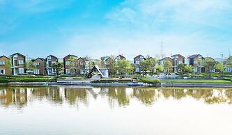 Saksiam Lakeside Resort