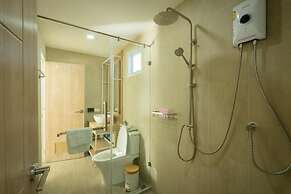 Saksiam Lakeside Resort