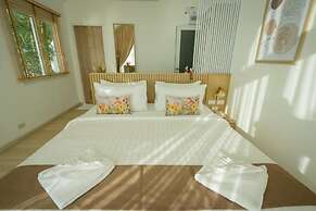 Saksiam Lakeside Resort